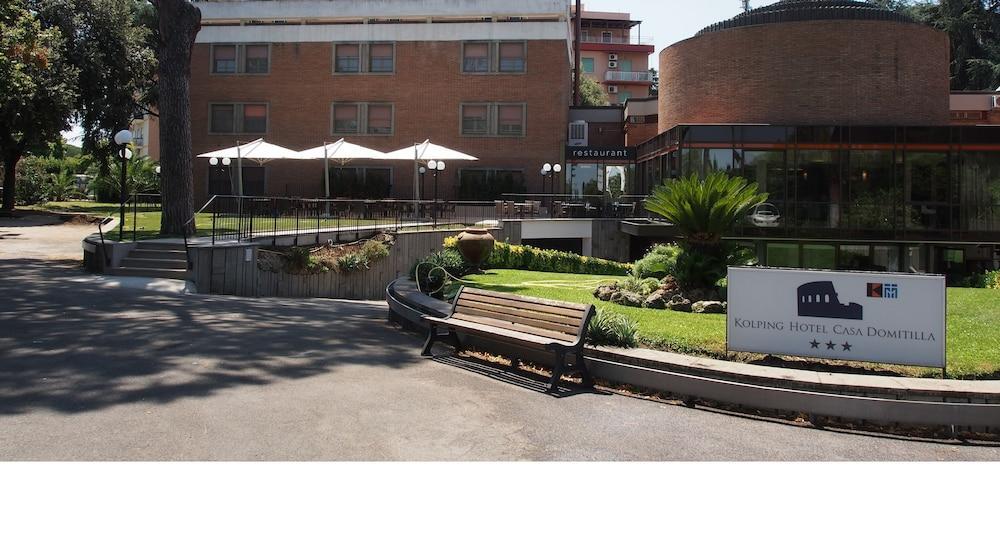 Kolping Hotel Casa Domitilla Rzym Zewnętrze zdjęcie