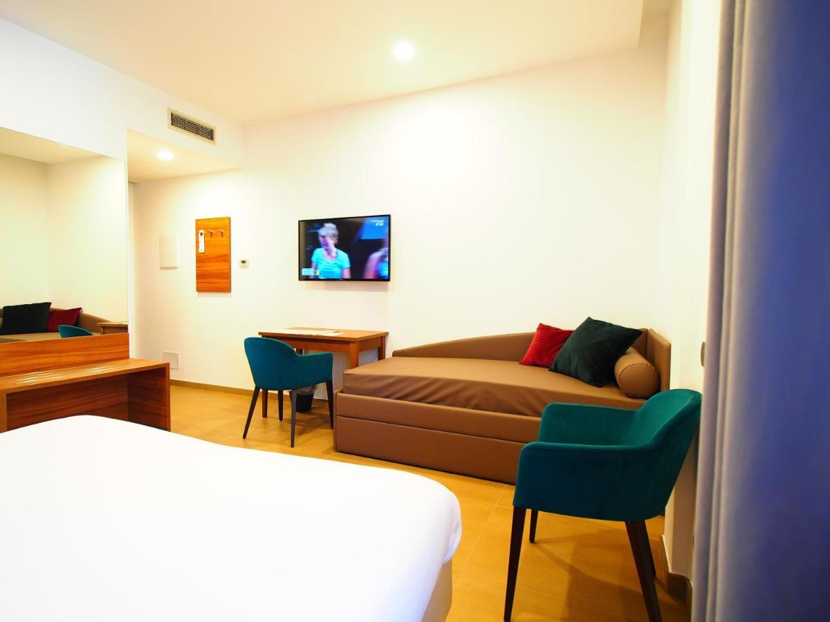 Kolping Hotel Casa Domitilla Rzym Zewnętrze zdjęcie